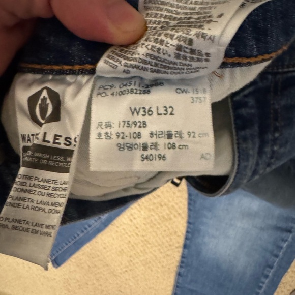 Levi Strauss Slim Fit Jeans 36x32 - Picture 3 of 4